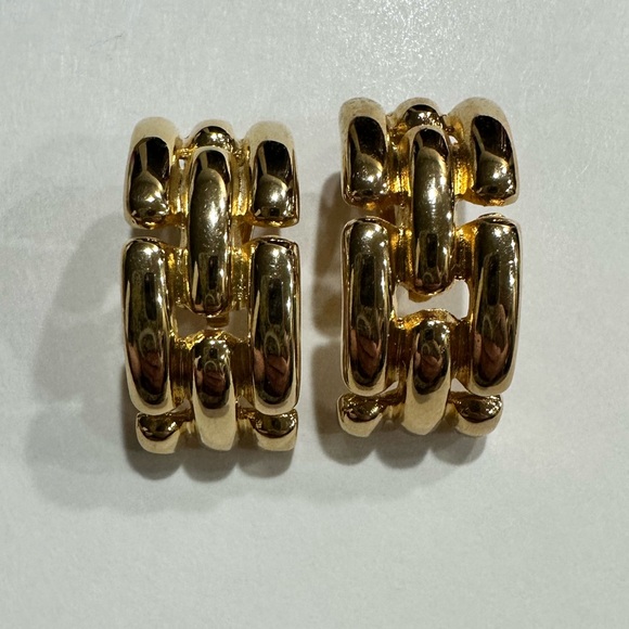 Givenchy Jewelry - Givenchy Paris Chunky Link Hoop Earrings Clip On Old Money Luxury coastal